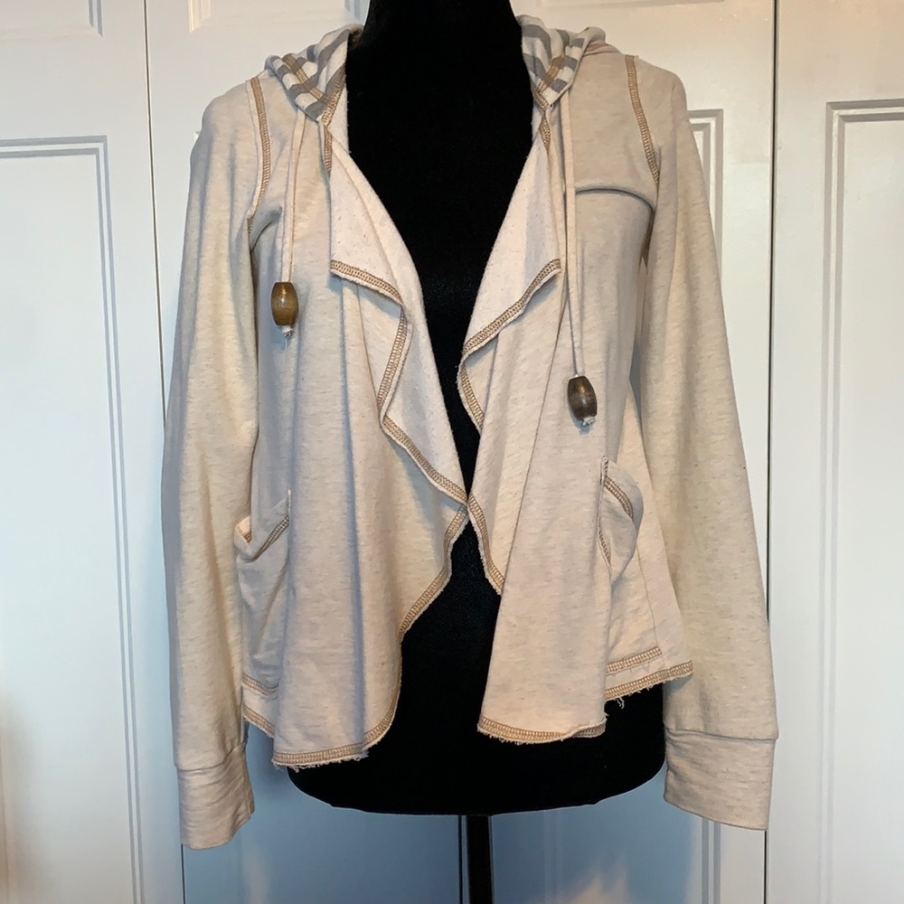 Rewind casual hoodie. Cream with accents.
